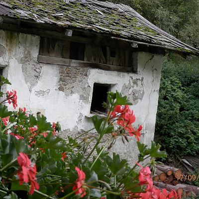 Altes Wohnhaus in Kartatsch Altes Wohnhaus in Kartatsch